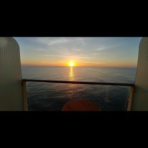 Meet your Posher, Annette